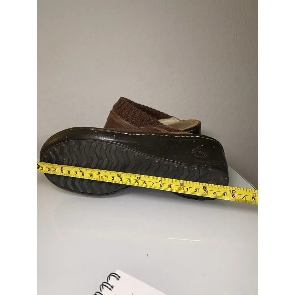 UGG Gael 3085 Brown Distressed Nubuck Leather Mules Wedges Slides Size 8 Used - Picture 15 of 16